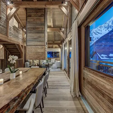 Chalet Luxury Chalet In Iconic Landscape